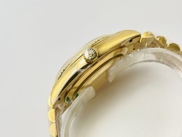 Rolex DD all gold green disk - Image 5