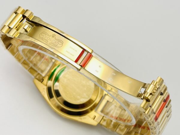 Rolex DD all gold green disk - Image 8